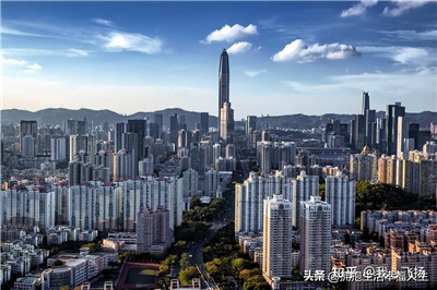 专业商务模特服务，为您的商务活动增光添彩